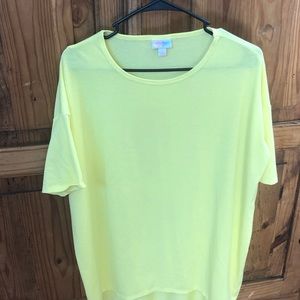 NEVER WORN. size small but fits a medium/ large !